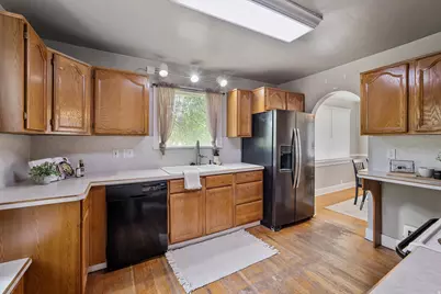 163 E Main St, Wellsville, UT 84339 - Photo 15