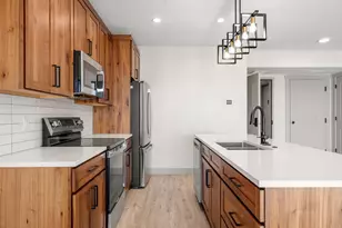 35 E 150 S, Garden City, UT 84028 - Photo 11