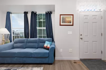 709 N 220 E, Salem, UT 84653 - Photo 5