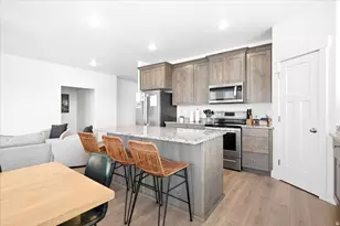 2233 S Beachcomber Ln, Garden City, UT 84028 - Photo 7