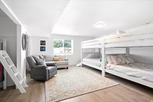 2233 S Beachcomber Ln, Garden City, UT 84028 - Photo 21