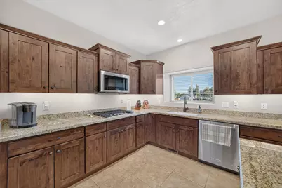 2237 W 7550 S, West Jordan, UT 84084 - Photo 7