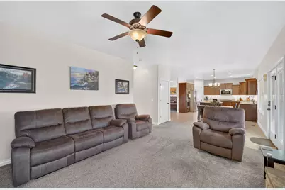 2237 W 7550 S, West Jordan, UT 84084 - Photo 9