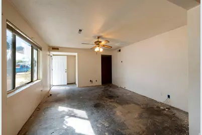 5146 S 4660 W, Kearns, UT 84118 - Photo 7