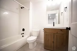 1226 E Goldie Lou Ln Unit, Eagle Mountain, UT 84005 - Photo 11