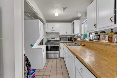 4427 S 4000 W, West Valley, UT 84120 - Photo 15