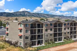 35 E 150 S, Garden City, UT 84028 - Photo 37