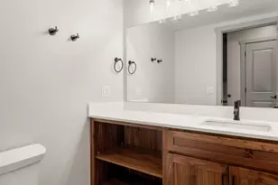35 E 150 S, Garden City, UT 84028 - Photo 29