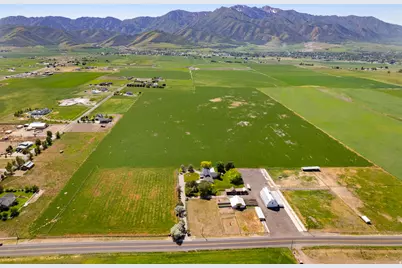 6400 S 2633 W #5, Wellsville, UT 84339 - Photo 7