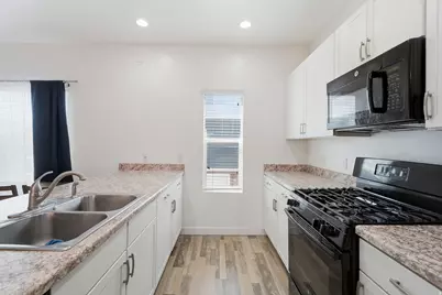 14764 S Rising Star Way W, Bluffdale, UT 84065 - Photo 15