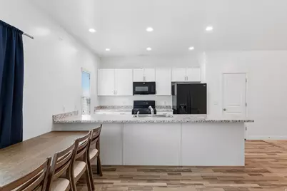 14764 S Rising Star Way W, Bluffdale, UT 84065 - Photo 9