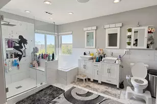 5664 W Boulder Creek Rd, West Jordan, UT 84081 - Photo 29