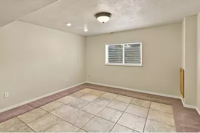 939 S Wind River Way W, Kaysville, UT 84037 - Photo 29