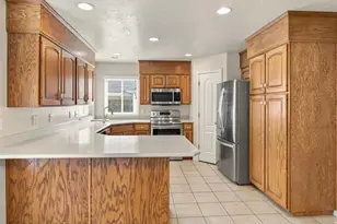 939 S Wind River Way W, Kaysville, UT 84037 - Photo 11