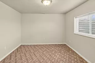 939 S Wind River Way W, Kaysville, UT 84037 - Photo 31