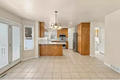 939 S Wind River Way W, Kaysville, UT 84037 - Photo 9