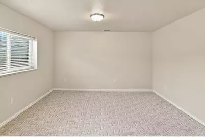 939 S Wind River Way W, Kaysville, UT 84037 - Photo 33