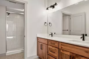35 E 150 S, Garden City, UT 84028 - Photo 19