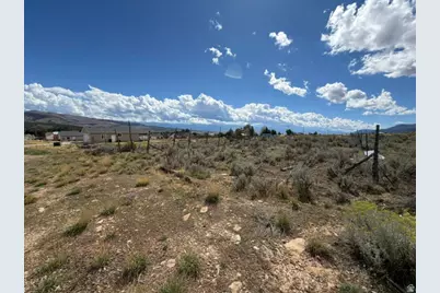 887 W 300 N #19, Fountain Green, UT 84632 - Photo 15