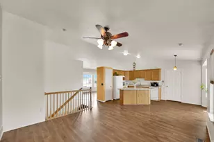 5719 W Moon Crest Ct S, West Jordan, UT 84081 - Photo 5