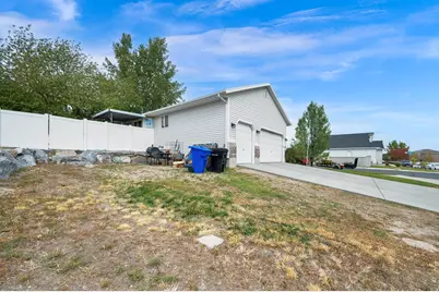 5719 W Moon Crest Ct S, West Jordan, UT 84081 - Photo 31