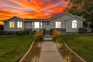 5719 W Moon Crest Ct S, West Jordan, UT 84081 - Photo 1