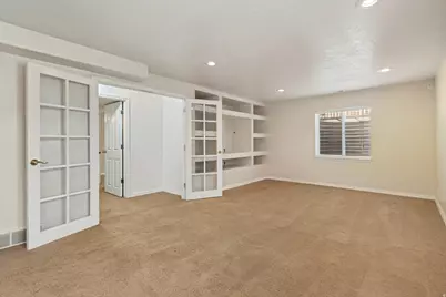 11250 S Crescent Vista Ln E, Sandy, UT 84070 - Photo 27
