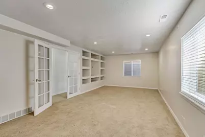 11250 S Crescent Vista Ln E, Sandy, UT 84070 - Photo 29