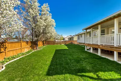 11250 S Crescent Vista Ln E, Sandy, UT 84070 - Photo 41