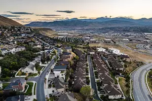 318 E Nechatel Dr, Draper, UT 84020 - Photo 41