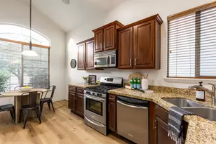 318 E Nechatel Dr, Draper, UT 84020 - Photo 7
