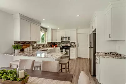 932 E 840 N, Orem, UT 84097 - Photo 11