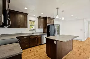 1185 E 800 N, Lehi, UT 84043 - Photo 11