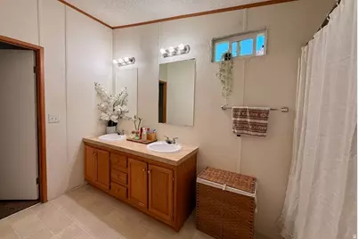 2840 S Snowdon Park Dr #47, West Valley, UT 84119 - Photo 11