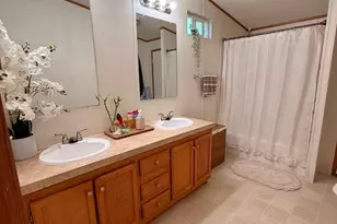 2840 S Snowdon Park Dr, West Valley, UT 84119 - Photo 13