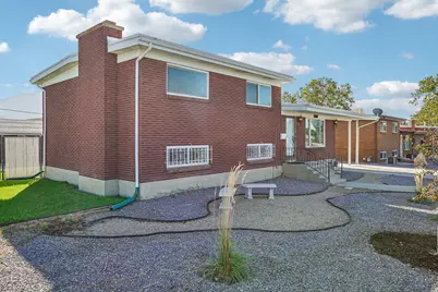 5711 S Sagewood W, Murray, UT 84107 - Photo 33