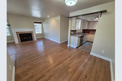 830 E Gatewood Dr S, Sandy, UT 84094 - Photo 7