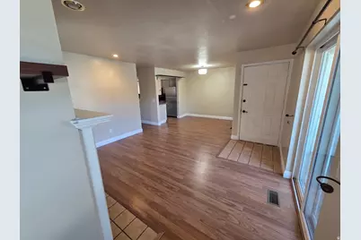 830 E Gatewood Dr S, Sandy, UT 84094 - Photo 5