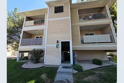 830 E Gatewood Dr S, Sandy, UT 84094 - Photo 31