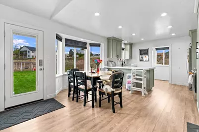 290 W 400 N, Fountain Green, UT 84632 - Photo 7