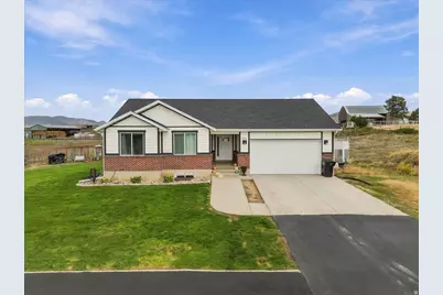 290 W 400 N, Fountain Green, UT 84632 - Photo 1