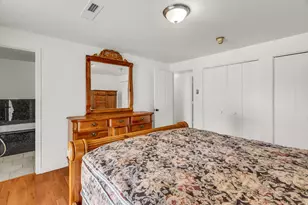 1261 E Chevy Chase Dr S, Salt Lake City, UT 84117 - Photo 7