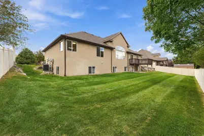 1078 N Coyote Run, Saratoga Springs, UT 84045 - Photo 47