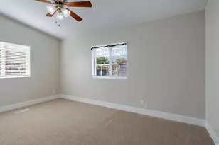 117 N 3850 W, Hurricane, UT 84737 - Photo 11