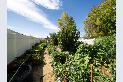 414 E 500 S #A-B, American Fork, UT 84003 - Photo 37