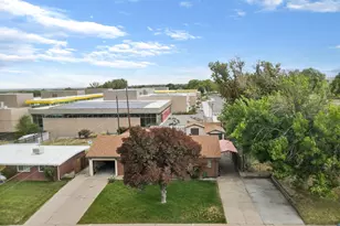 102 W 1550 N, Sunset, UT 84015 - Photo 11