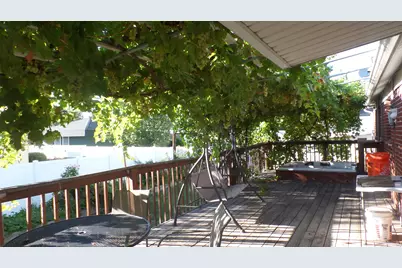 4932 S Pinehill Dr, Murray, UT 84107 - Photo 5