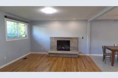 4932 S Pinehill Dr, Murray, UT 84107 - Photo 7