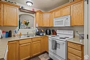 3569 E Rock Rd, Eagle Mountain, UT 84005 - Photo 11