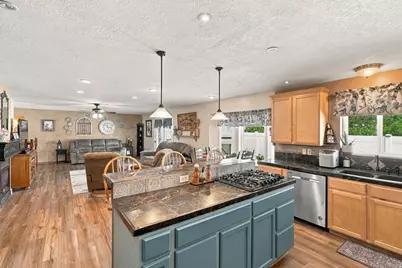 80 W 600 S, Tremonton, UT 84337 - Photo 11